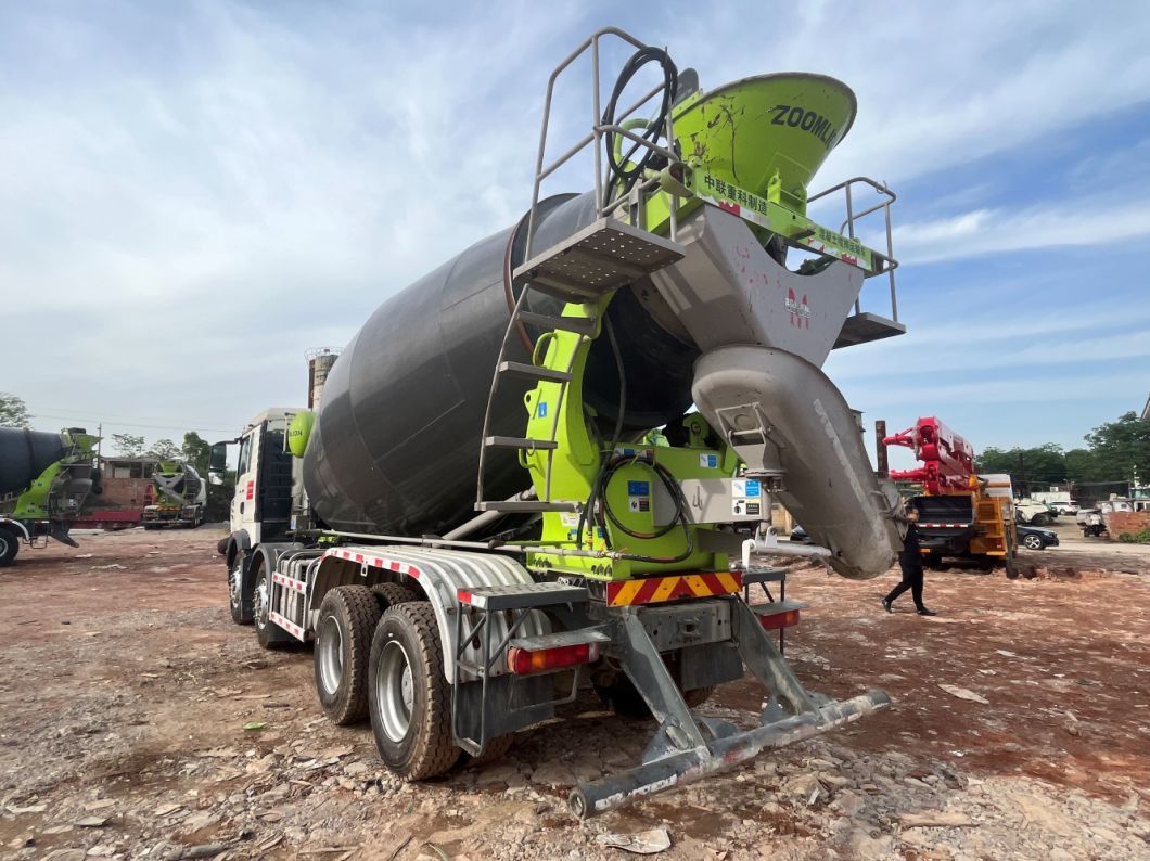 20 Years Concrete Mixer Truck Country Six Using HOWO Chassis