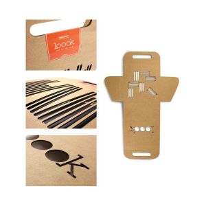 CMYK 4C Printing Folding Packaging Boxes With Carrying Handle