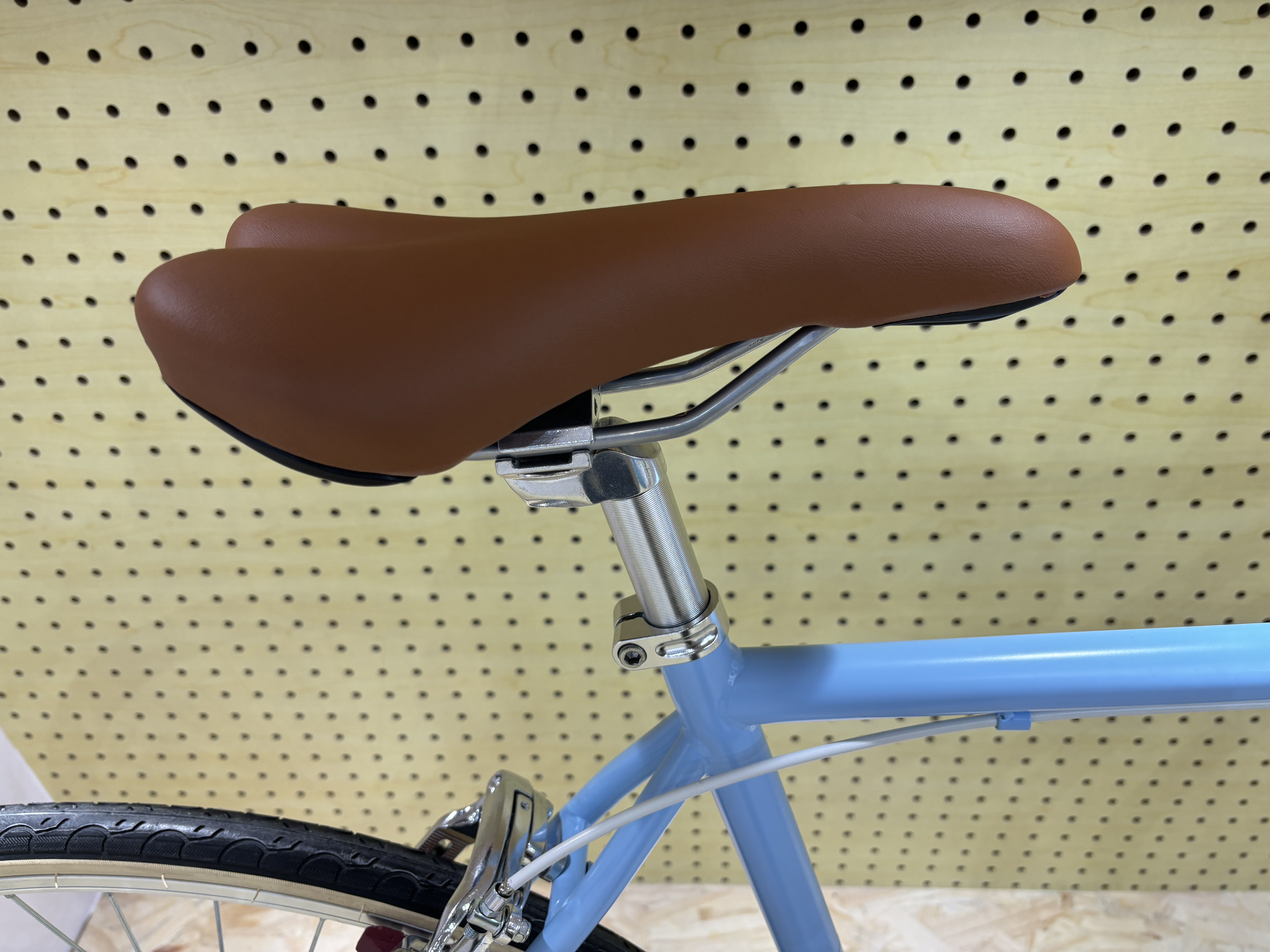 Road Bicycle 700C Aluminium Alloy Rims Road Saddle Type Gross Weight 19kg For Performance