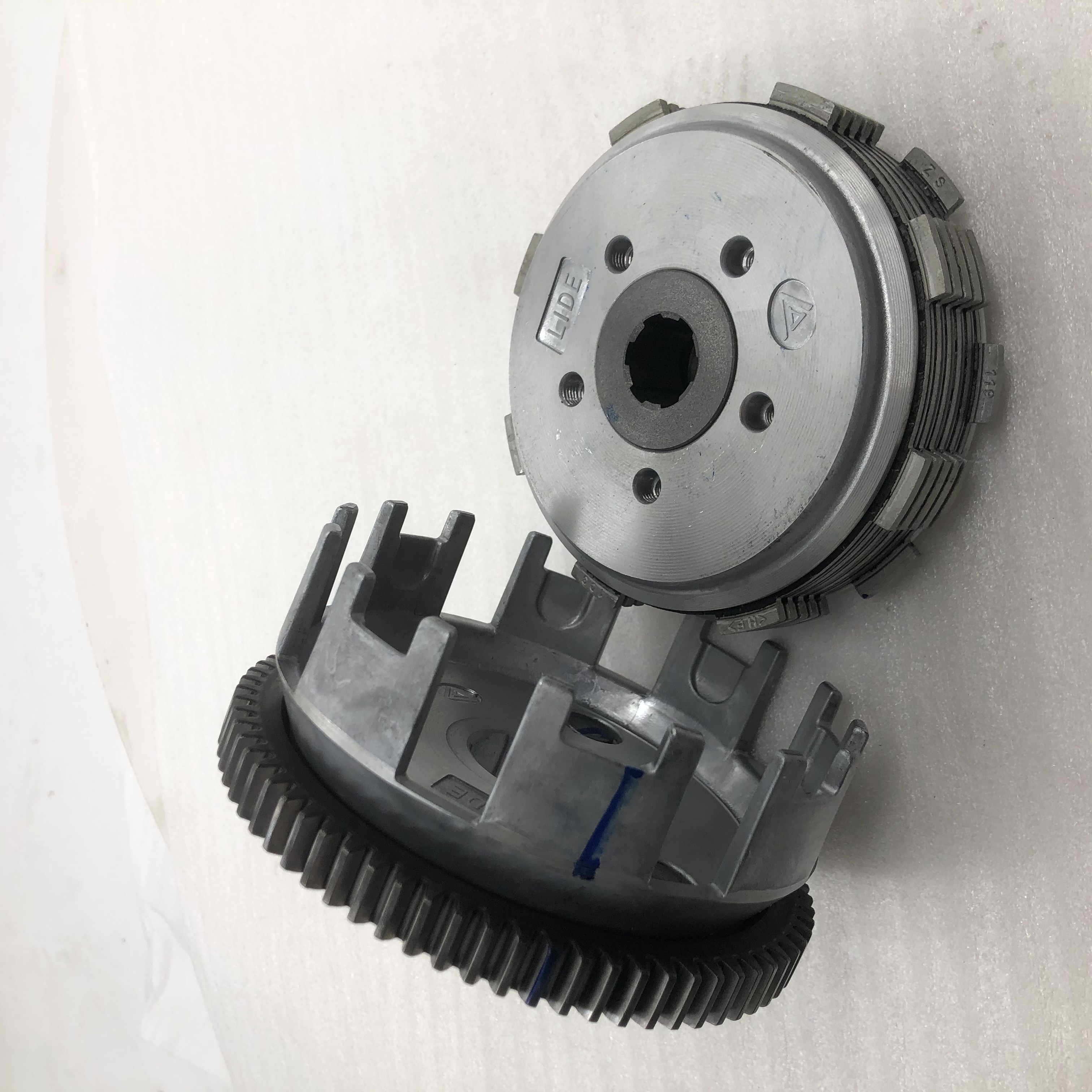 High Cost Performance Motorcycle Sparts Parts CG200 Water-Cooled Clutch Assembly