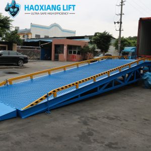 Container Unloading Dock Ramp - Smooth Mobility & Sturdy Steel Construction - Compatible with Hydraulic Handling Tools