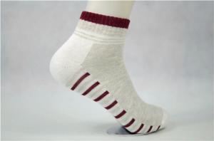 China Sweat Absorbent Polyester Slip Resistant Socks For Elderly Custom Size And Color factory