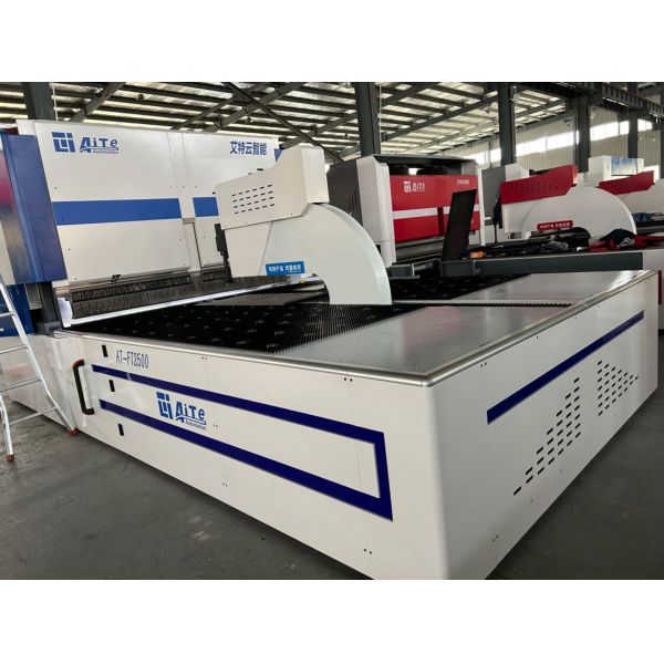 Carbon Steel Flexible Bending Center 2500mm Sheet Metal Panel Benders
