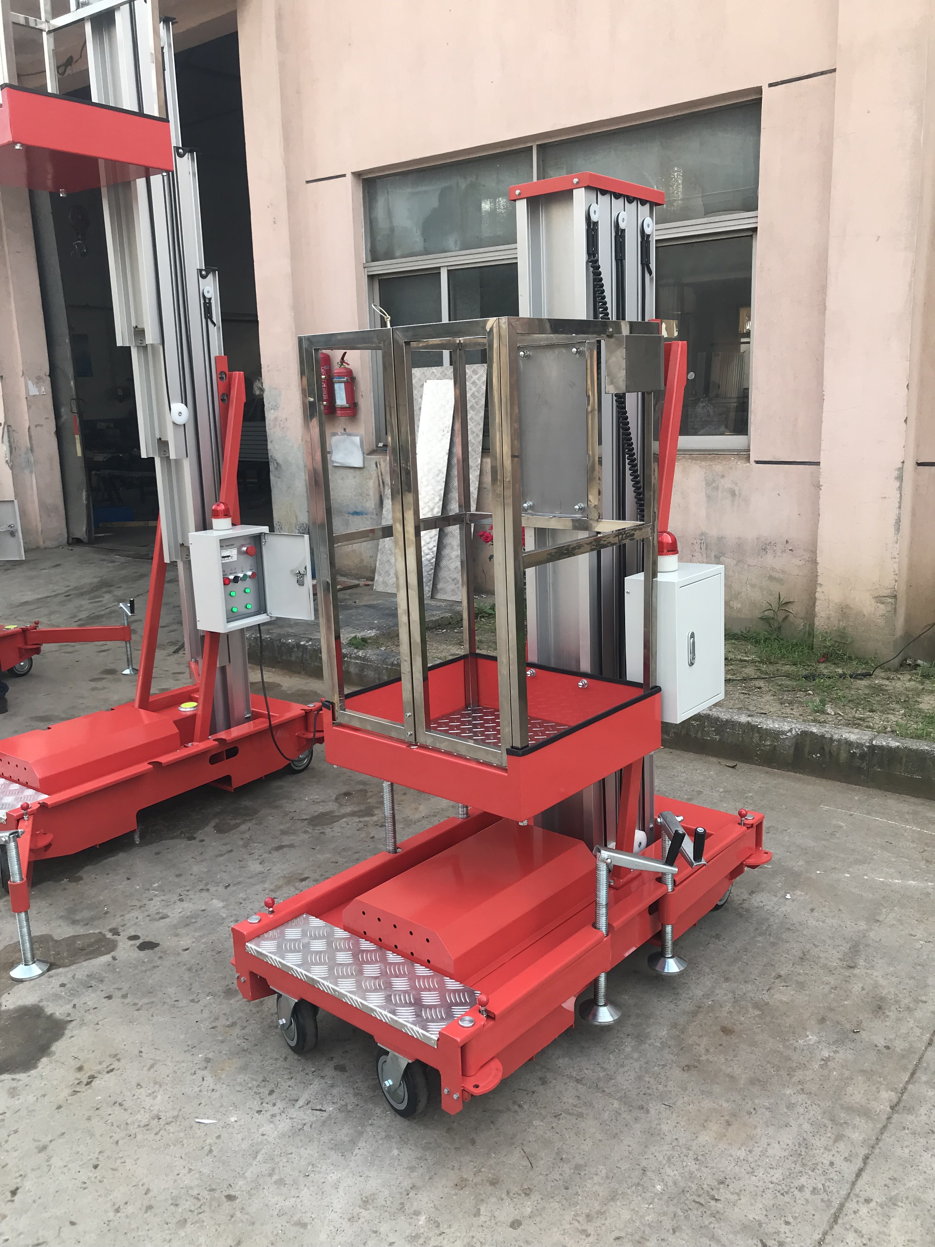 6M Single Mast Aluminum Aerial Access Platform Hydraulic Vertical Lift Table 125Kg