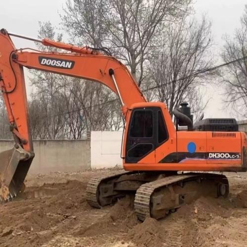 Used Doosan DX300LC Excavator with Original Hydraulic Cylinder 2001-4000 Working