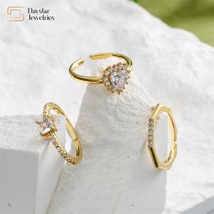 China Women Men Wedding Engagement Heart Diamond Rings Adjustable 18k Gold Plated factory