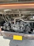 Second-Hand Luxury Bus 39 Seats Gold Color Euro 4 Yuchai Engine Golden Dragon