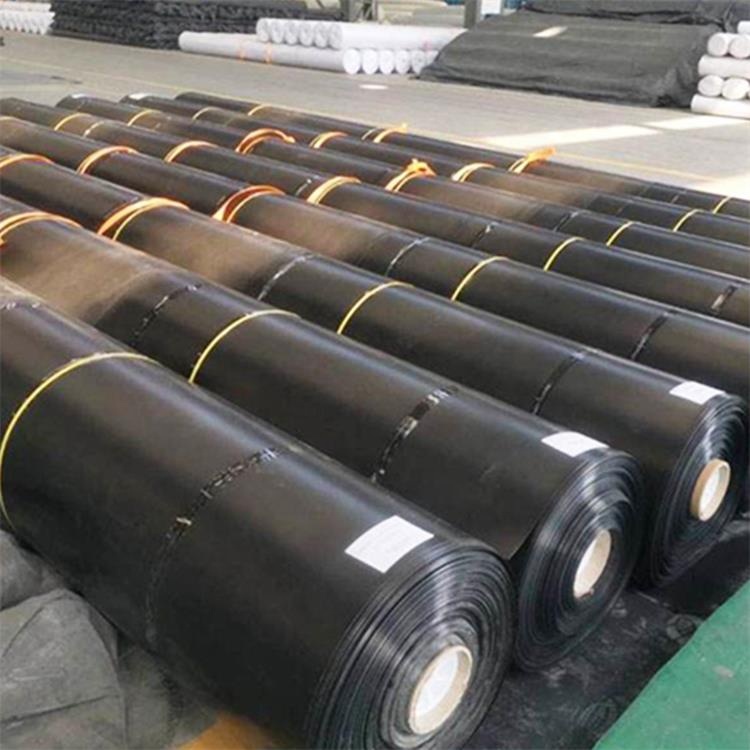 Standard ASTM GRI-GM13 45 mil Food Grade Black Blue EPDM Rubber Pond Pool Sheet Liner