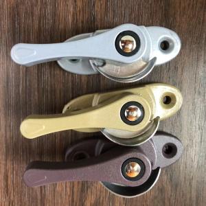 China 34g Weight Modern Design Aluminium Alloy Sliding Window Safety Crescent Lock factory