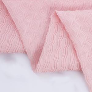 China 100 Polyester Lightweight Wave-Pressed Pleated Chiffon Fabric woven factory