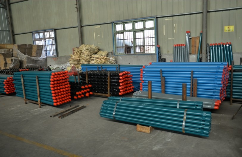 Alloy Steel Rock Drill Rods For Water Borehole Hole Drilling And Rock Drilling