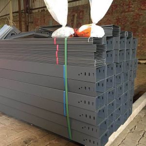 Customized Perforated Galvanised Electrical Trunking Multiple Specifications