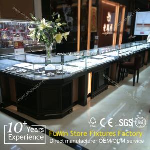 China Value fashion shop glass jewelry display cabinet, luxury display cabinet factory
