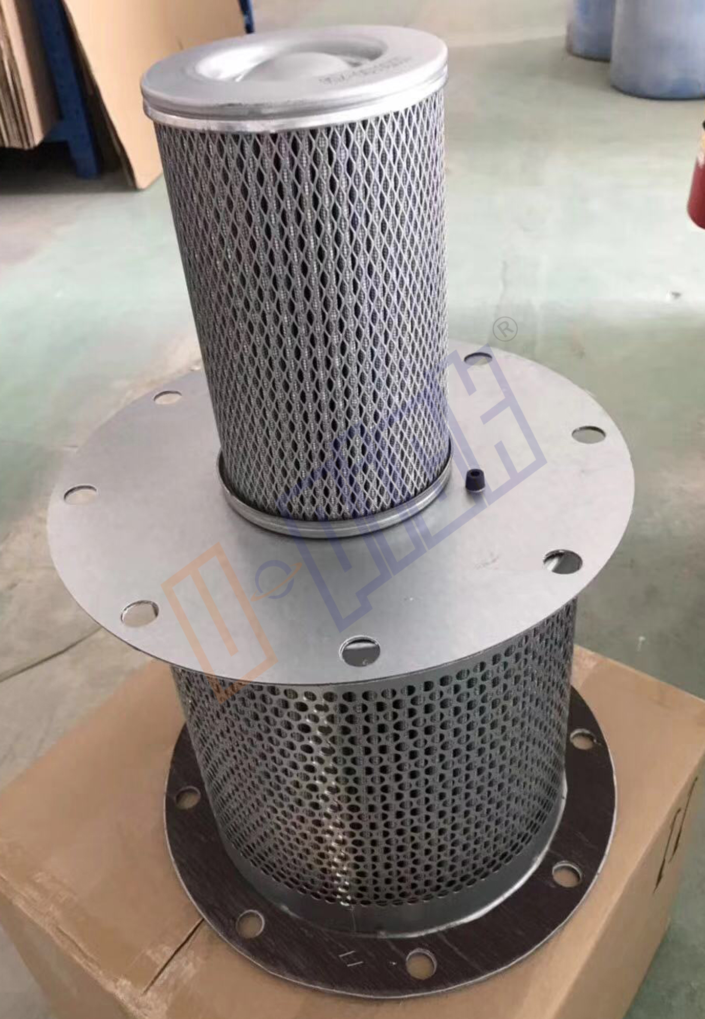 Low Pressure Air Oil Separator 6500 Hours For Jufeng 0.01 - 0.2 Micron