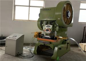 China 11 Strips BTO-22 280m / H Razor Barbed Wire Making Machine factory