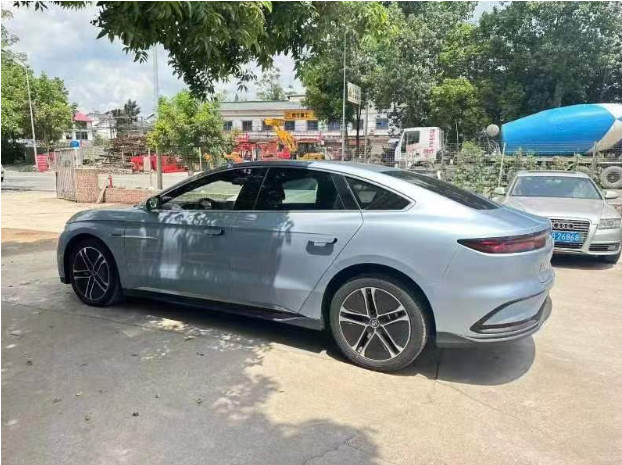BYD HAN 2022 EV Chuangshi 715KM FWD Zunrong Version 4 Door 5 Seats 3 Space Car