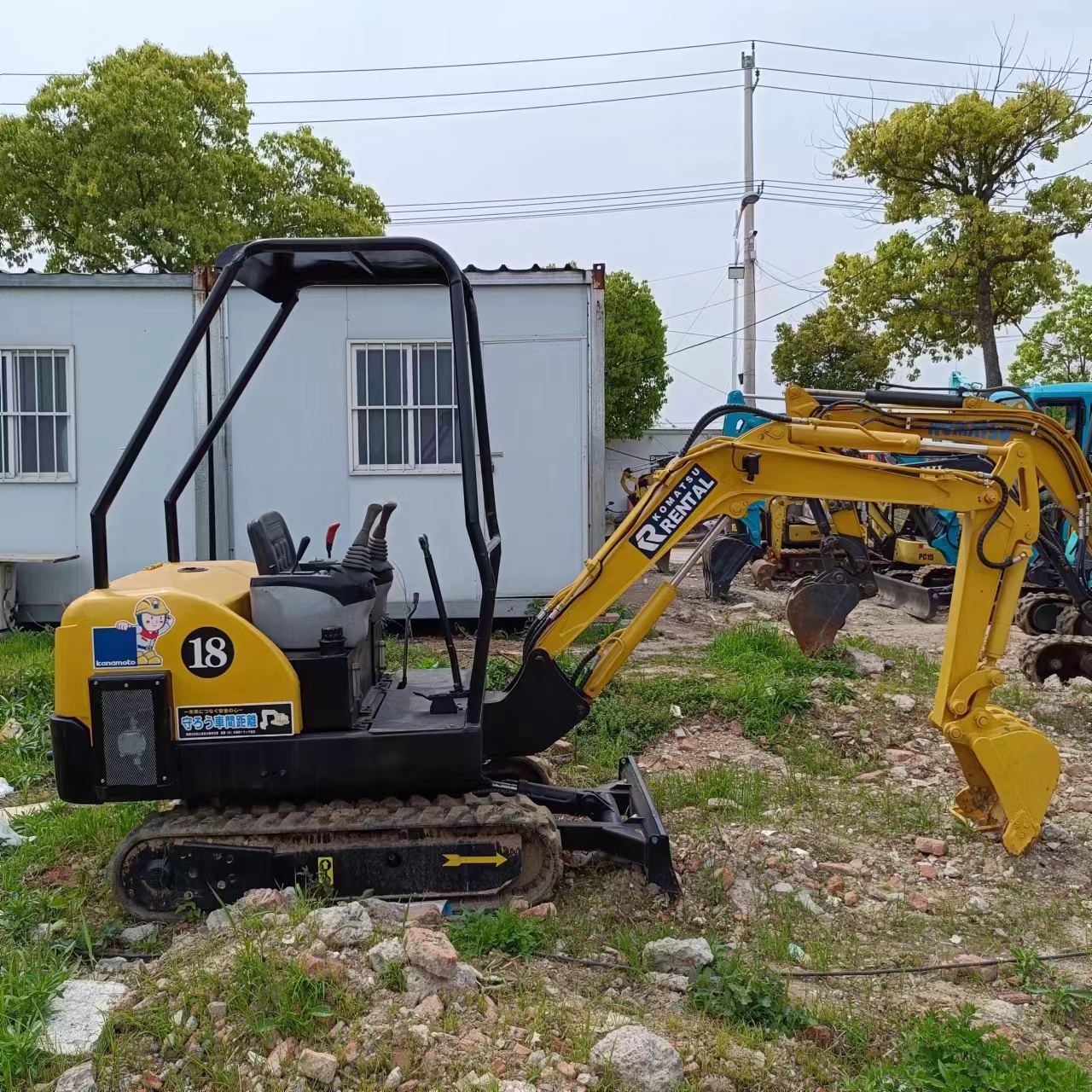 Great Komatsu PC18 1.8Ton Mini Digger Crawler Excavator with Original Hydraulic Valve