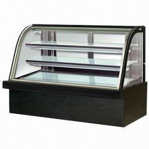 China Space Saving Cake Display Freezer Automatic Defrost With Adjustable Shelves on sale