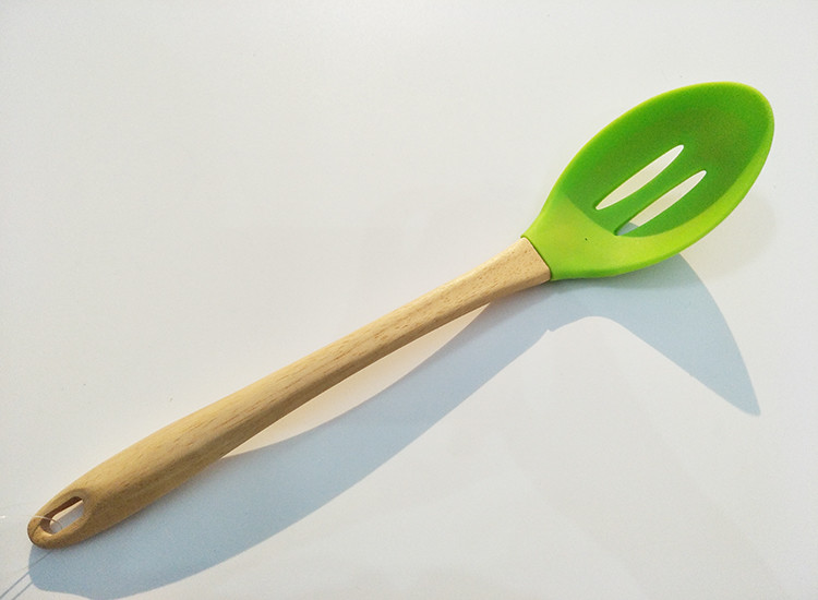 hot sale silicone kitchen Utensils cooking tools with wood bamboo handle Nonstick Cookware