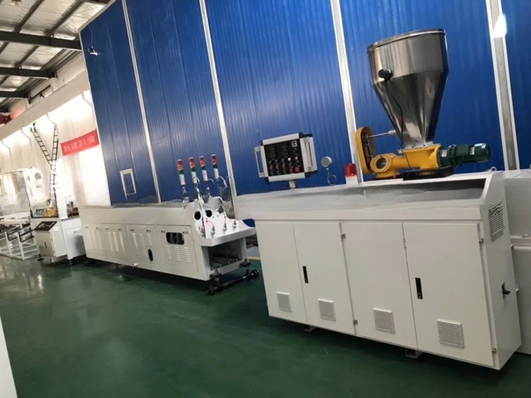 Four Cavity PVC / CPVC Electricity Conduit Pipe Making Machine / Production Line