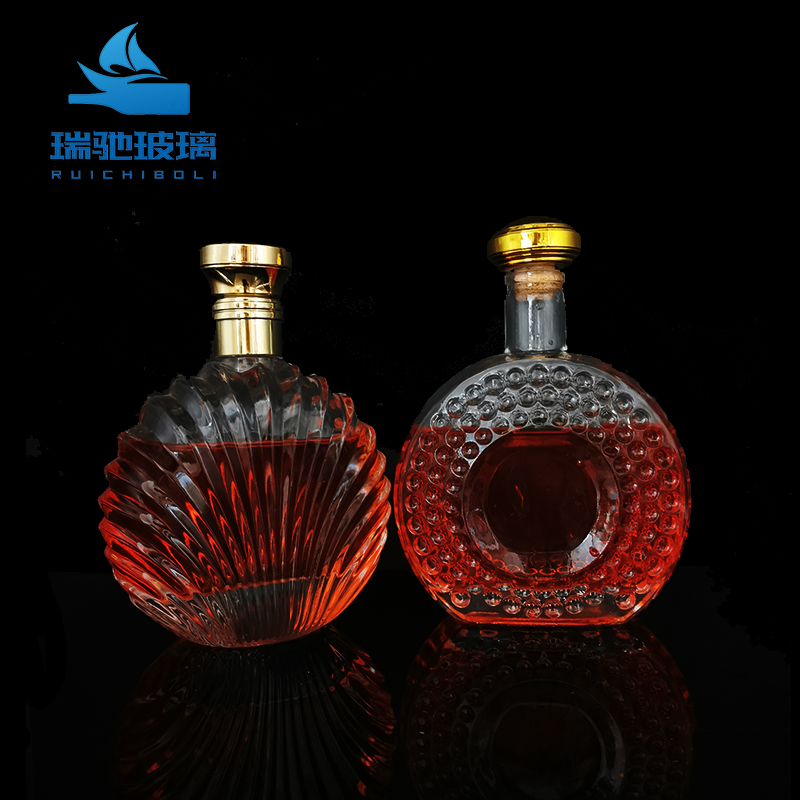 Customize Sealing Type 500ml 700ml 750ml Whiskey Glass Vodka Bottle Empty Spirit Glass Bottle