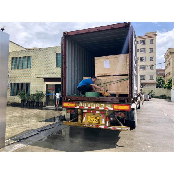 Plastic Dehumidifying Hopper Dryer For Large Scale Production Drying Silo Gray Color