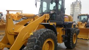 China Durable LW400FV small wheel loader Easy Operation And Maintenance factory