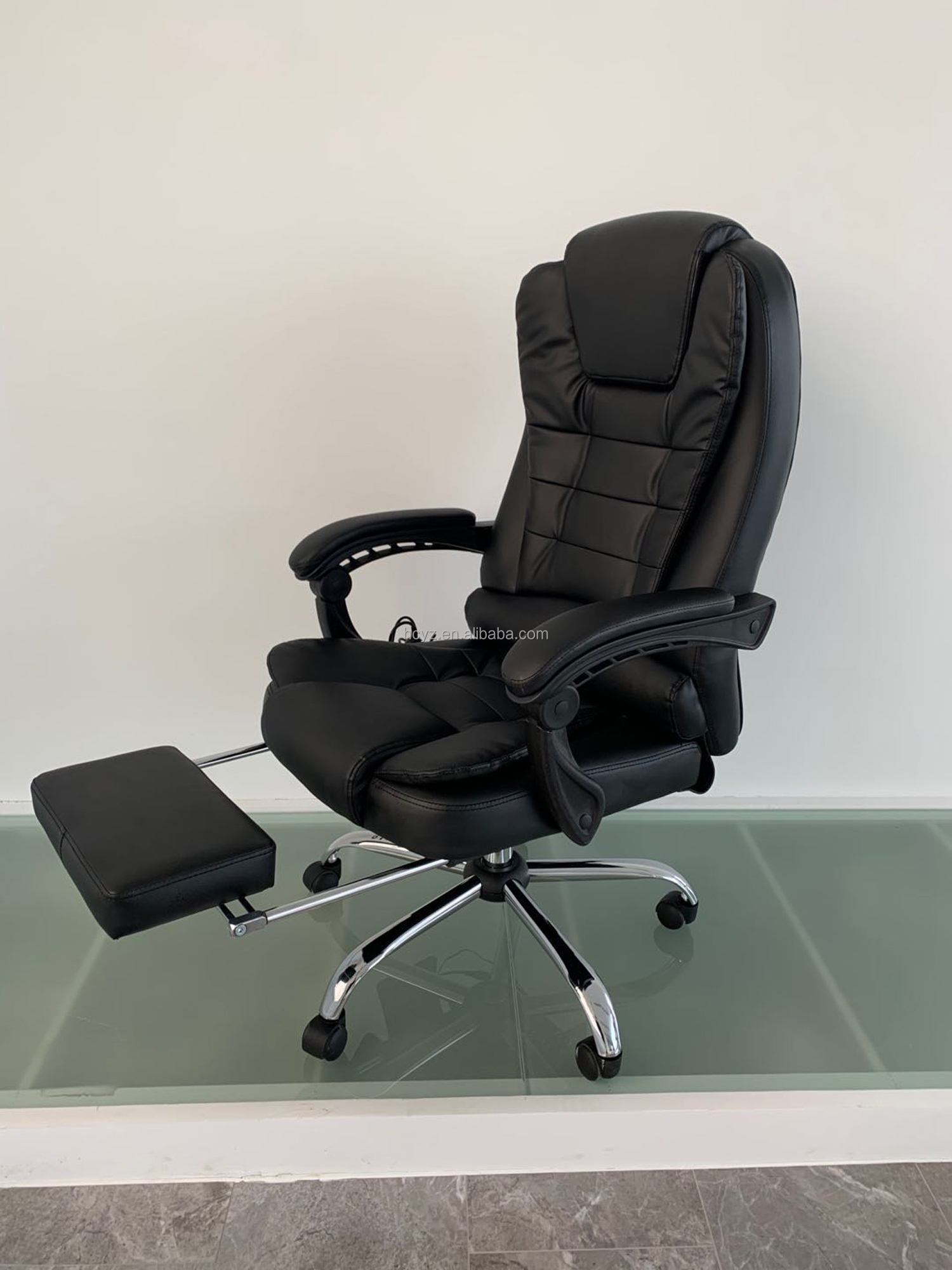 Traditional Design Style Gaming Chair with Heater Function and Synthetic Leather Cover