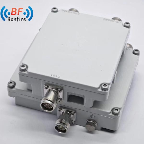 Twin Diplexer 1710-1880 1920-2170 2300-2400 2500-2700MHz Triplexer with Aisg