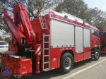 Shanghai Jindun 30 Pieces Emergency Rescue Truck , 5 Person Fire Equipment Truck