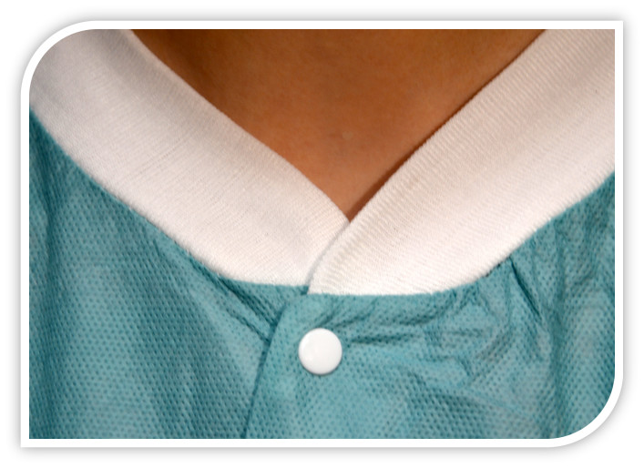 Non Toxic Non Woven Disposable White Lab Coats with Elastic Cuff