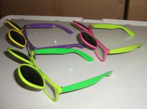 China Cyan / red / blue diffraction 3d fireworks glasses lense for travel site factory