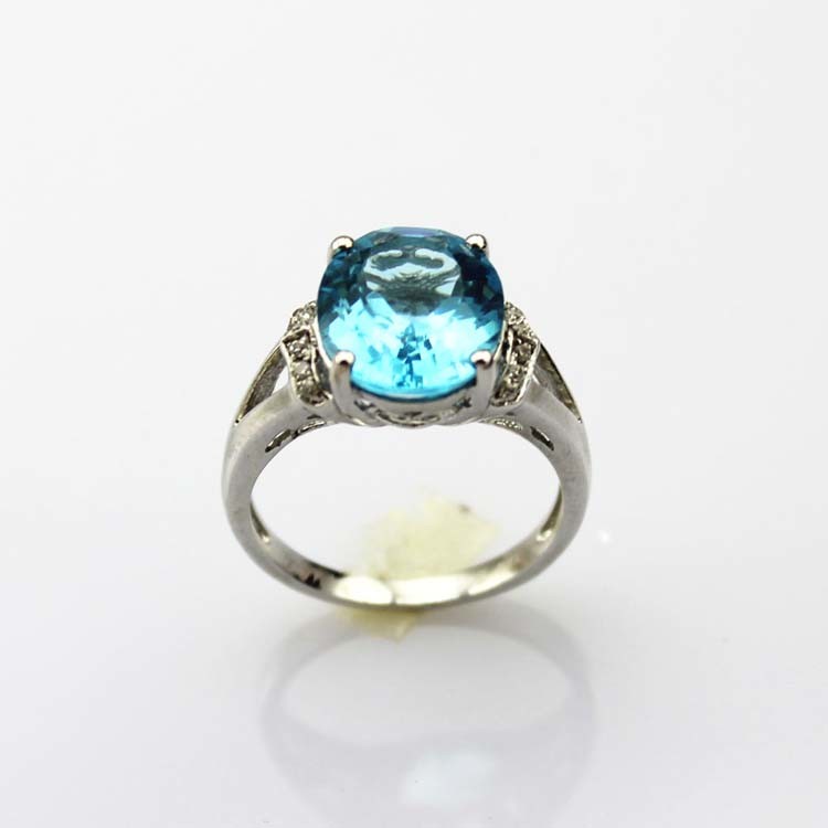 925 Silver 8mmx10mm Oval Blue Topaz Cubic Zircon Ring(R240)
