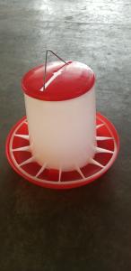China 1.5 Libras Strength PP 105g Poultry Feeder Drinker factory