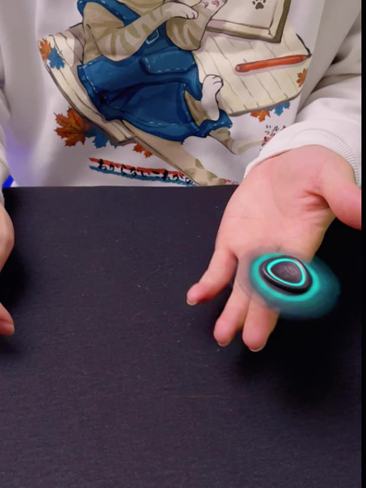 Kids Metal Fidget Spinner Luminous Light Stress Relief Spinner for Fingertips