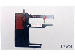 China Double Head Spot Welding Machine Water Tank Production Line For Solar Water Heater factory
