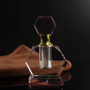 China 6ml Pink Crystal Perfume Bottle with Engraved Design on sale