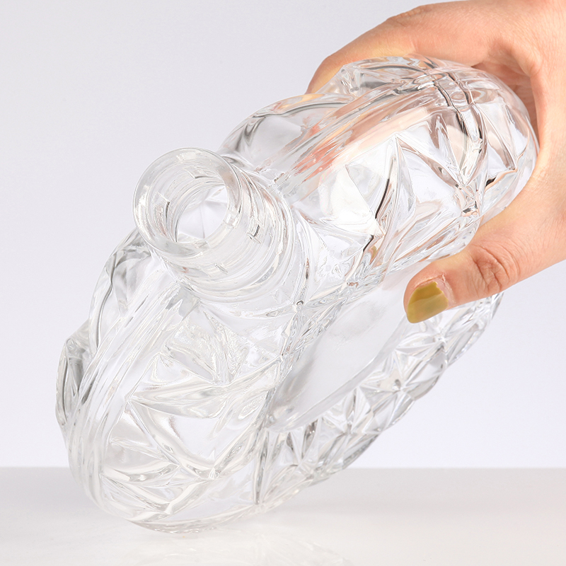 500ml 700ml 750ml Custom Glass Bottles for Alcoholic Beverages of Empty Whisky Wine Bottle