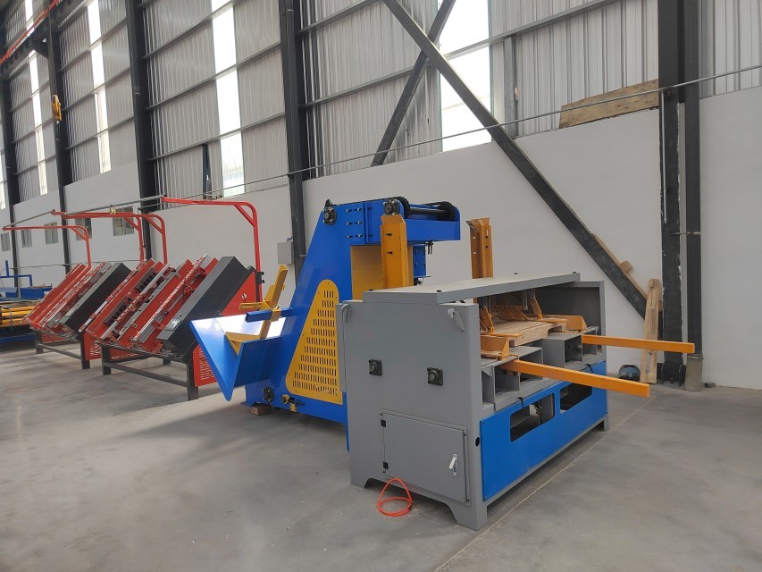 Wood Pallet Stringer Notcher Machine With Automatic Feeding System For Sale