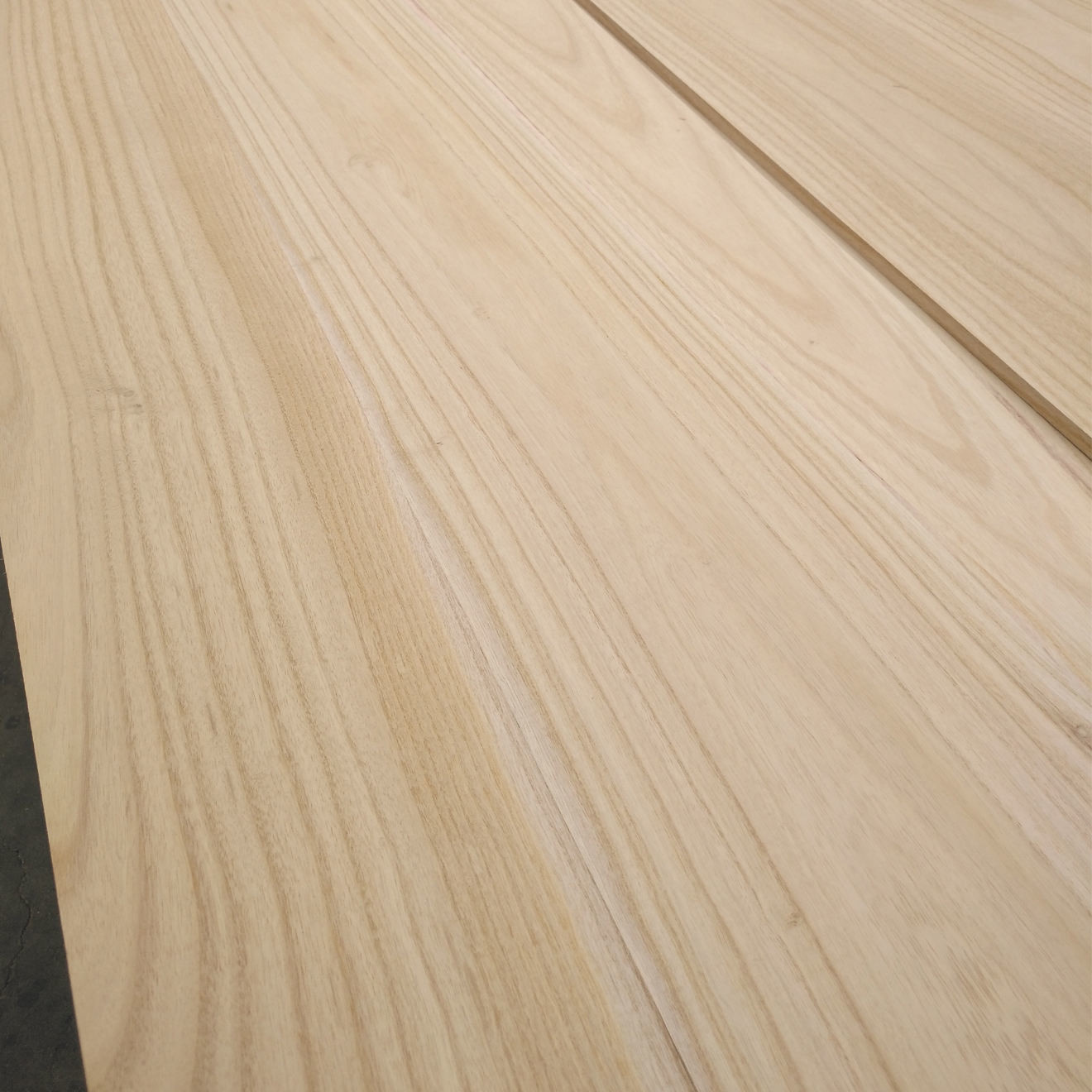 3-55mm Paulownia Hardwood Solid Wooden Panels Natural Color Lightweight