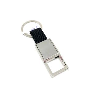 China TT Payment Term Metal Keychain Holder In Zinc Alloy Material factory