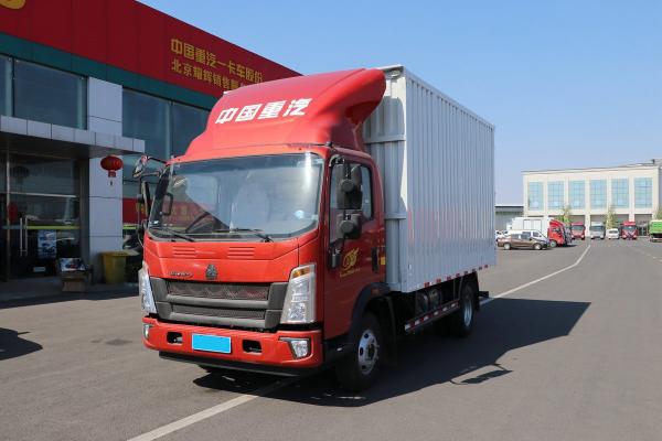 Sinotruk King Series 160HP 4.15m High Roof Deflector Single Row HOWO Van Light