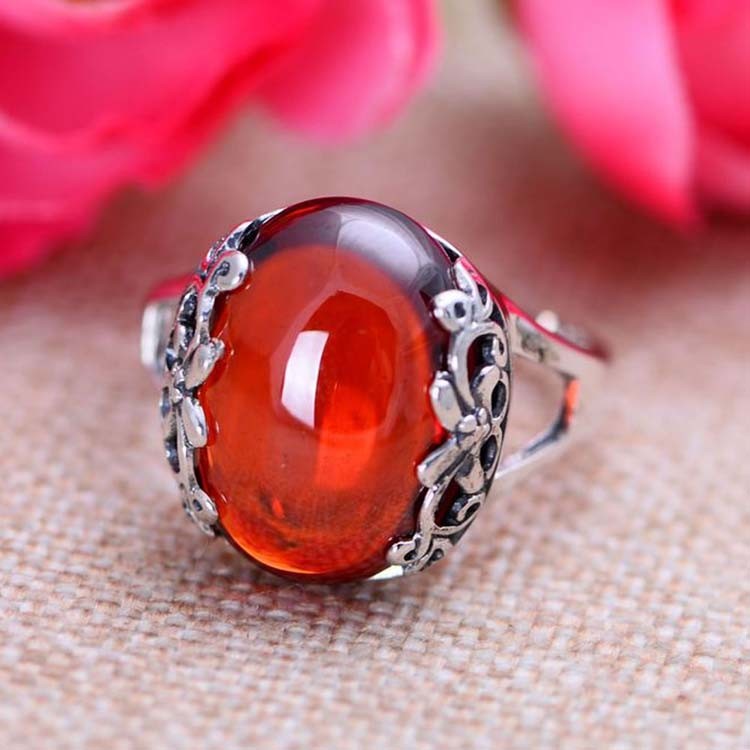 Thai Sterling Silver Ring with Red Cubic Zirconia Vintage Style Women Ring (XH051015W)