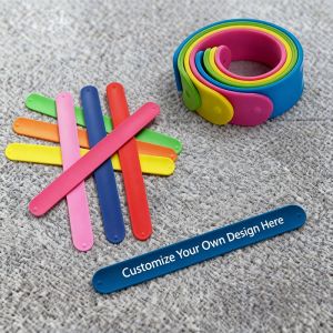 China Custom Print Logo Silicone Slap Bracelets with Hot Runner and Customizable Size for Kids Party Favors on sale