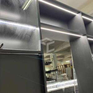 China PLY Museum Display Showcase Cabinet factory