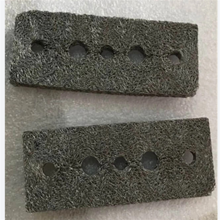 Galvanizing Knitted Wire Mesh Gasket For Sealing And Filtration In Harsh Environments
