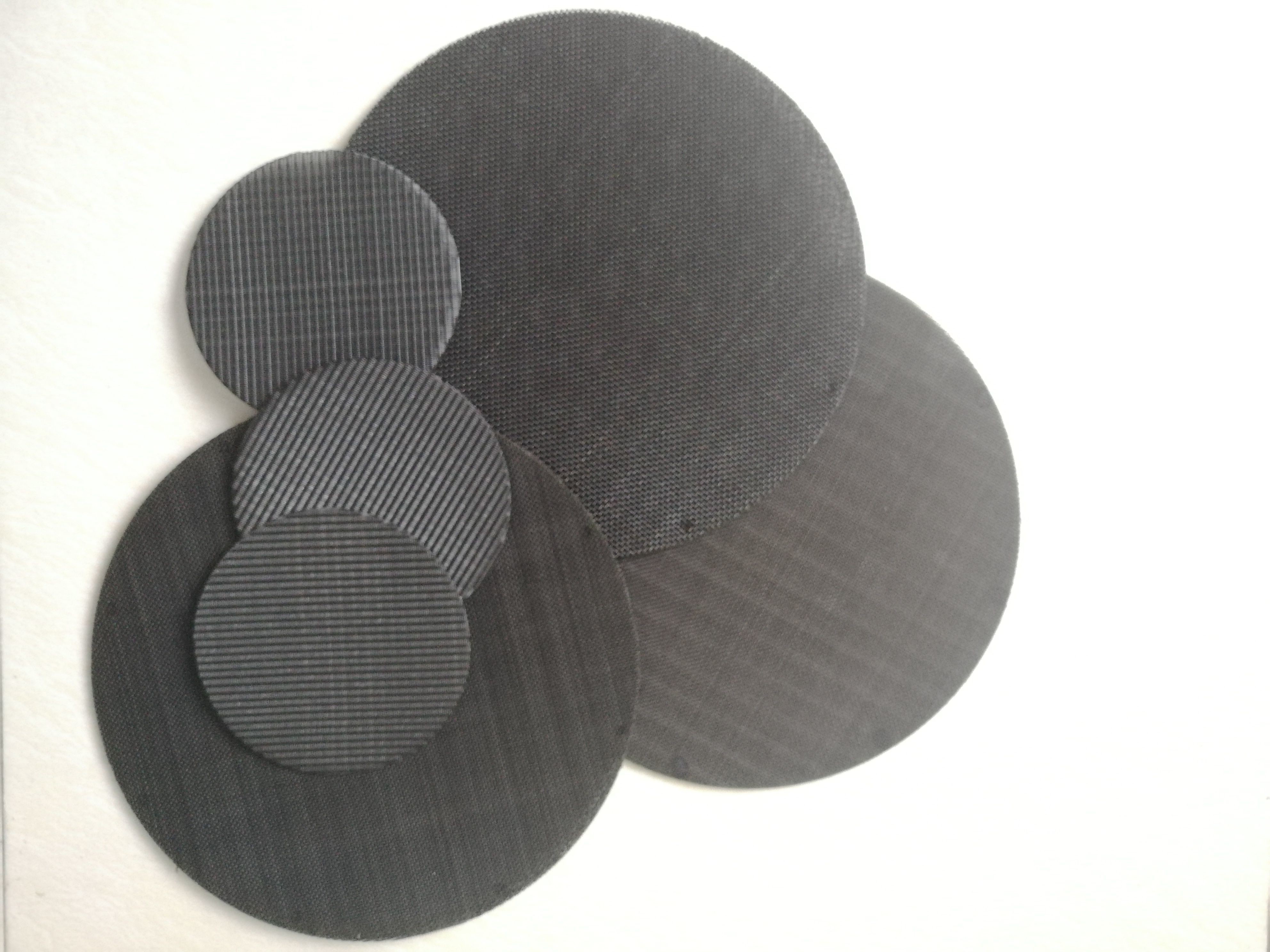 14x88 And 20x20 Mesh Black Wire Mesh Filter Disc acid resistance