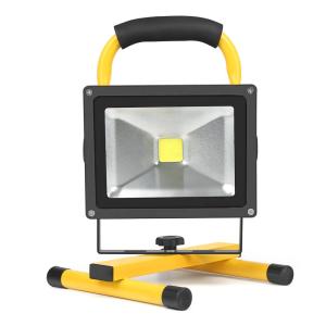 China 20W Outdoor Rechargeable LED Flood Light IP65 Waterproof with CE ROHS for Fishing factory