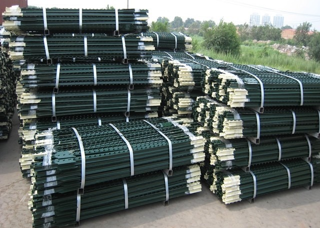 Sustainable Studded T Post 5 Ft Metal Galvanized For Farm Fence