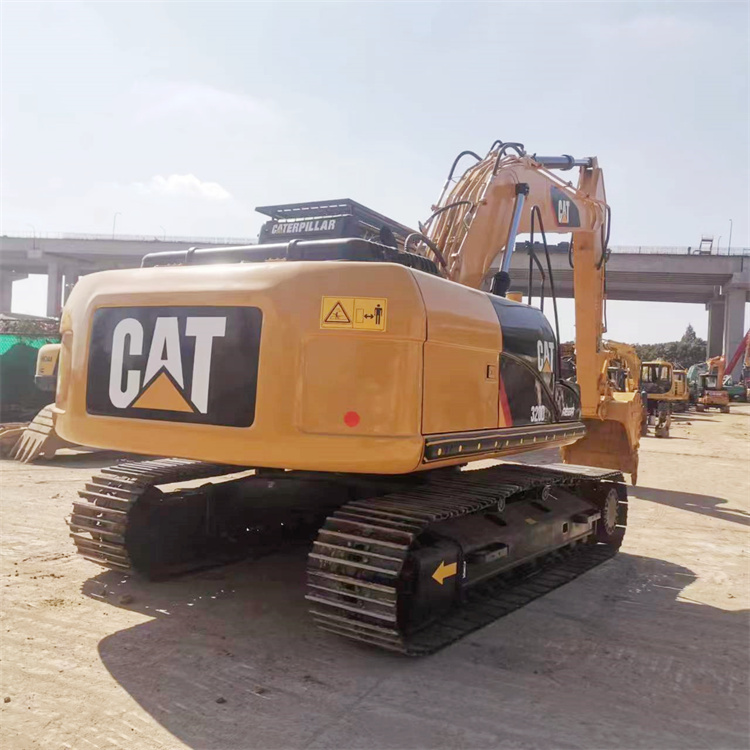 20 Ton Used Caterpillar 320D2 Excavator Japan Crawler Chain for Heavy-Duty Operations